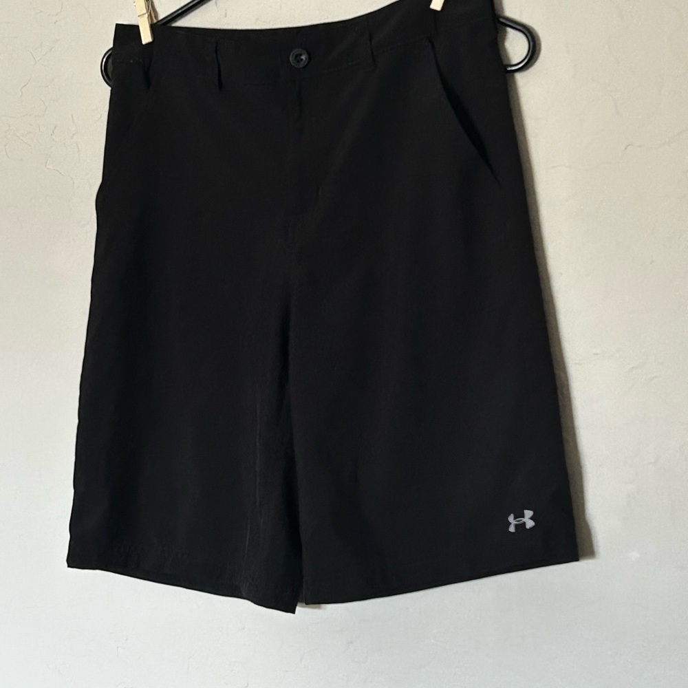Under Armour Black Performance Shorts Athletic Cut